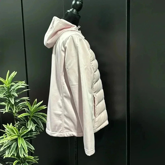 New Balance Hooded Fleece lined puffer coat, water/wind resistant,zip up,pockets - Picture 6 of 16